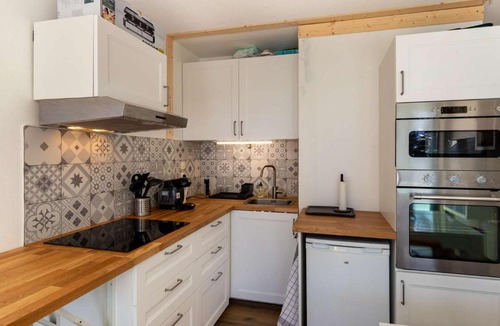 Eaux-Bonnes Apartment | Studio cabine 6 pers. proche pistes avec balcon et casier à ski - FR-1-400-124