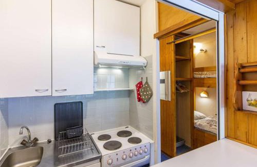 Eaux-Bonnes Apartment | Studio cabine au centre de Gourette, accès direct aux pistes - FR-1-400-101