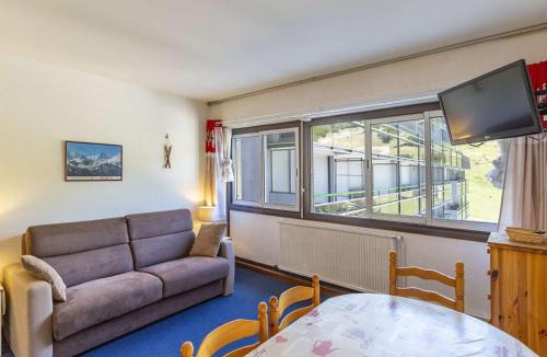 Eaux-Bonnes Apartment | Studio cabine au centre de Gourette, accès direct aux pistes - FR-1-400-101