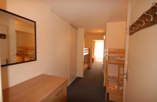 Eaux-Bonnes Apartment | Studio cabine confortable pour 8 pers à Gourette, animaux acceptés - FR-1-859-2