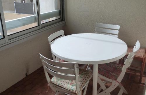 Valras-Plage Apartment | Studio cabine dans résidence avec piscine