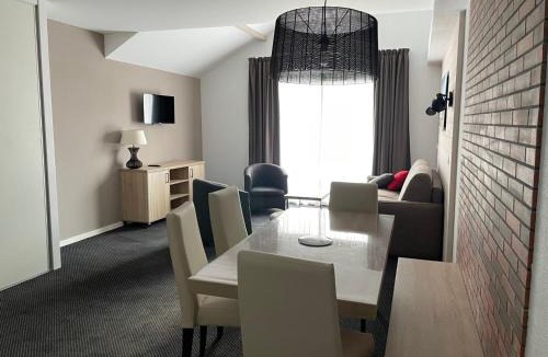 Eaux-Bonnes Apartment | Studio cabine Gourette 58m², côté pistes, 6 pers, animaux admis - FR-1-860-32