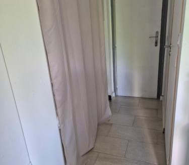 Saint-Gaudens Apartment | Studio centre-clim-parking privée-rdc