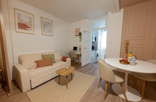 Romilly-sur-Seine Apartment | Studio Chic en Plein Centre-Ville