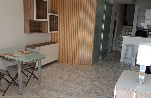 Bandol Apartment | STUDIO + COIN NUIT Panoramic sea view. Facing the Sable beaches