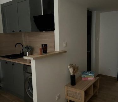 Saint-Roch Apartment | Studio confort proche du port
