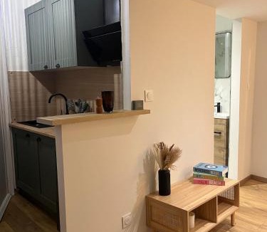 Saint-Roch Apartment | Studio confort proche du port