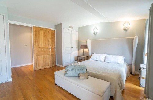 La Redorte Apartment | Studio Cosy avec Accès Piscine | Salle Bien-Être