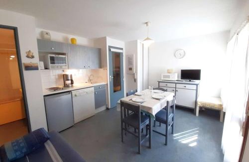 Saint-Lary-Soulan Apartment | Studio cosy avec balcon, parking, salle de musculation - 4 personnes à Saint-Lary-Soulan - FR-1-457-248