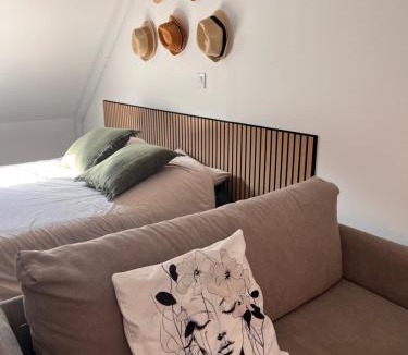 Nemours Apartment | Studio cosy - climatisation- Centre Nemours - Gare -