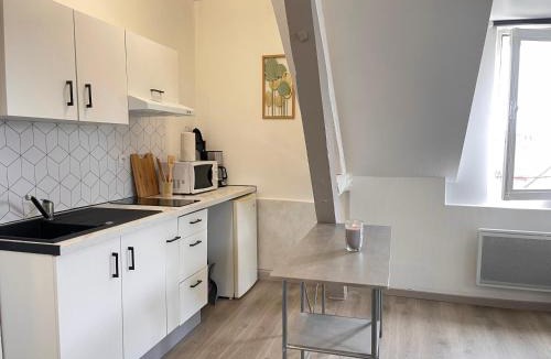 Sainte-Savine Apartment | Studio du Voyageur - Machine à laver - Proche gare