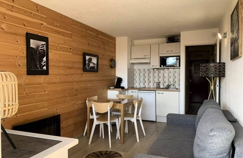 Pra Loup Apartment | Studio for 4 People