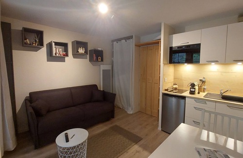 Les Contamines-Montjoie Apartment | Studio at the foot of the lifts/wifi/smart TV/parking