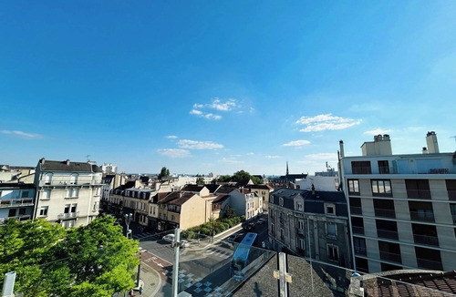 Barbatre Apartment | Studio Moderne au Cœur de Reims We Live In R 101