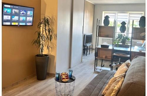 Basse-Ham Apartment | Studio Moderne - Parking - Proche Luxembourg et CNPE
