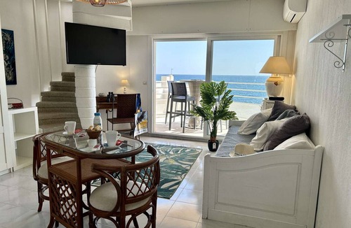 Le Trayas Apartment | Studio panoramic view, AC, pool - 4 guests