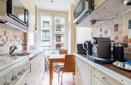Porte-Dauphine Apartment | Studio#Porte Dauphine#Avenue Foch#2pers.