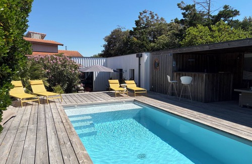 Soulac-sur-Mer Apartment | Studio Pour 2 Personnes Avec Terrasse et Accès à la Piscine Chauffée