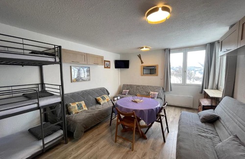Le Super-Sauze Apartment | Studio rénové au Super Sauze, accès pistes, 5-6 pers. - FR-1-165A-169