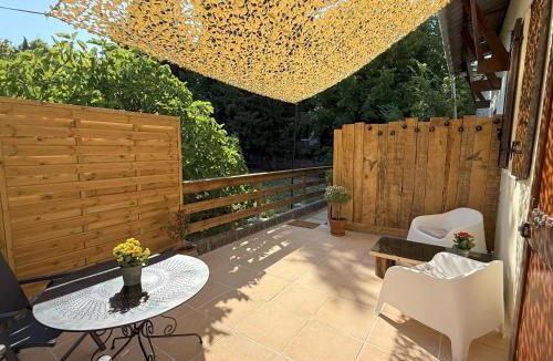 Sud Apartment | Studio terrasse