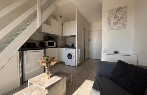 Sanary-sur-Mer Apartment | Studio vue mer à Sanary, tout équipé !