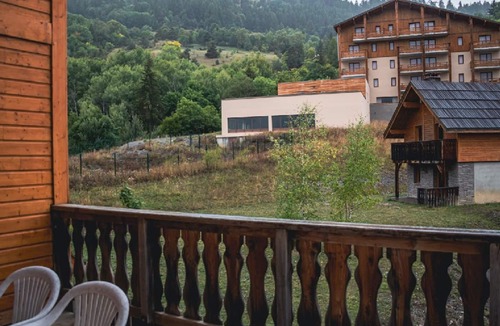 Pra Loup Apartment | Studio with balcony and parking in Pra Loup, 4 people