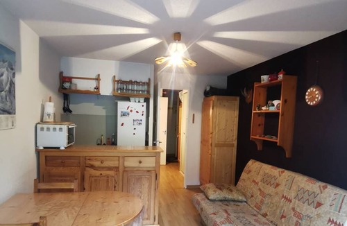 Le Sauze Apartment | Studio with terrace at the foot of the slopes