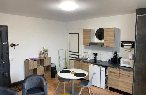 Vittel Apartment | Studio Yannick