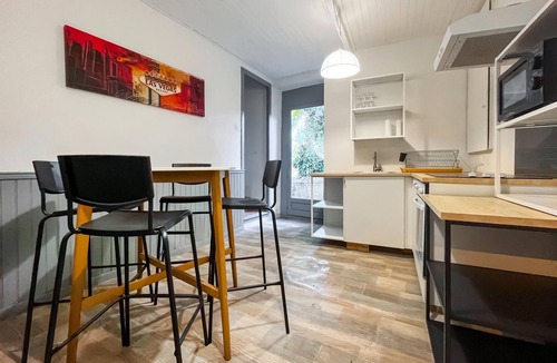 Cabannes House | Stunning home in Cabannes with WiFi