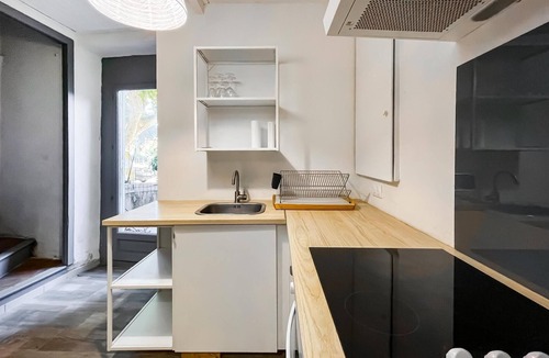 Cabannes House | Stunning home in Cabannes with WiFi
