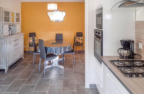 Saint-Carreuc House | Stunning home in Saint-Carreuc with WiFi