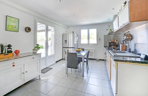 Remoulins House | Stunning home in Remoulins