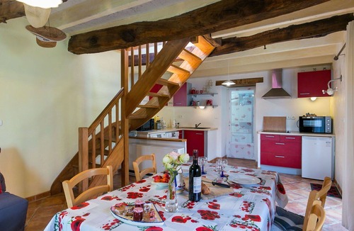 Saint-Jean-du-Doigt Villa | Stunning private villa for 2 people with WIFI, TV, patio and pets allowed