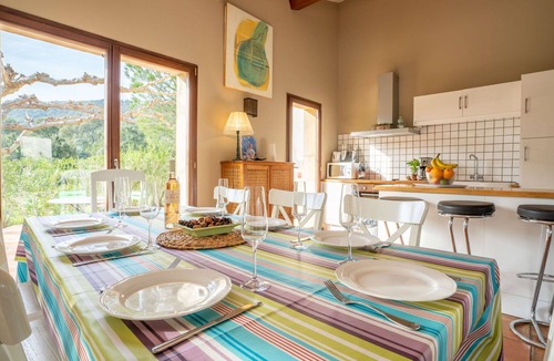 La Mole House | Stunning private villa for 9 guests with private pool, A/C, WIFI, TV, terrace and pets allowed
