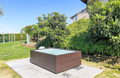 Portacomaro House | Stunning villa for 12 people with WIFI, A/C, private pool, terrace, pets allowed and panoramic .