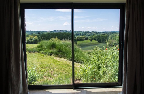 Bor-et-Bar House | Stylish, modern and spacious conversion of a 19C barn with pool, sleeps 10