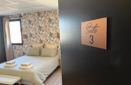 La Neuvillette Apartment | Suite du Spa 3 - Parking Privé Gratuit à Reims