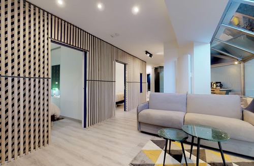 Metz-Centre – Ancienne Ville Apartment | Suite Like in Venice with a view of Metz-Opera