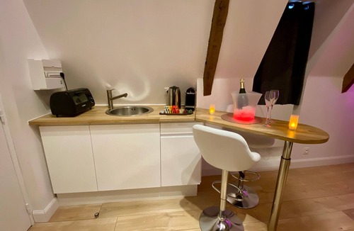 Lannion Apartment | Suite Romantique Spicy Kiss Avec Pièce Secrète