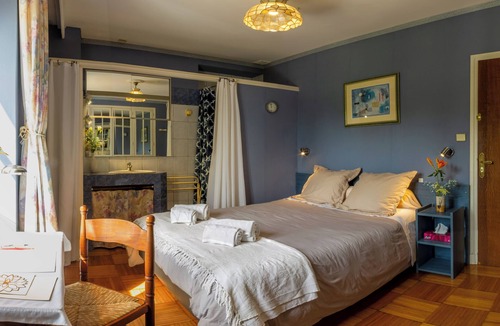 Auch Bed & Breakfast | Suite room with private shower and separate toilet