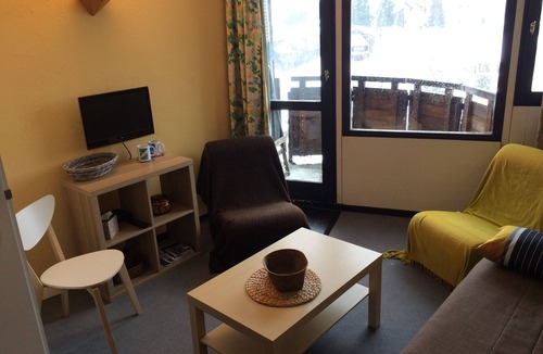 Avoriaz Apartment | Sunny apartment with balcony and view, ideal for 3/4 people