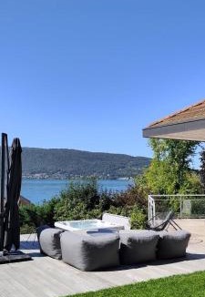Veyrier-du-Lac Villa | Sunshine Villa in front of Annecy Lake