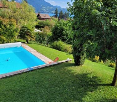 Veyrier-du-Lac Villa | Sunshine Villa in front of Annecy Lake