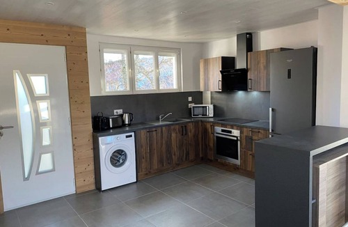 Foncine-le-Haut Apartment | Superb accommodation for 10/12 people