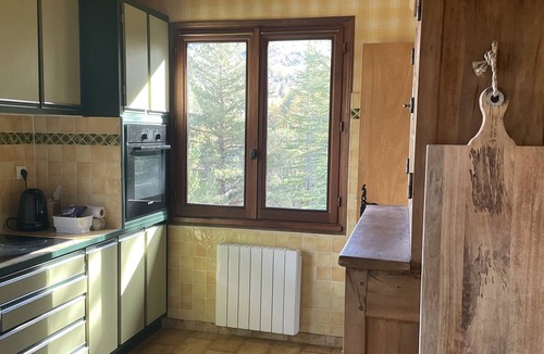 Le Sauze Ski Chalet | Superb chalet on the edge of the Sauze slopes