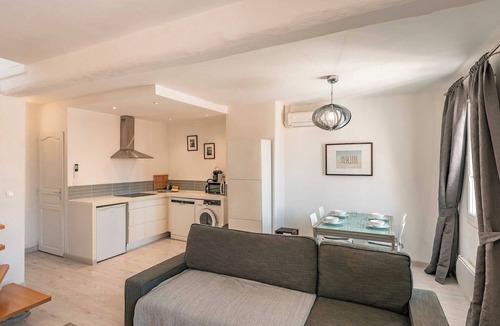 Saint-Tropez City Centre Apartment | Superb flat - AC- 1BR - 2P - Saint-Tropez