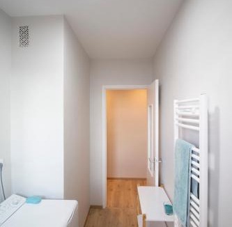 Sainte-Savine Apartment | Superbe 2 pièces - Secteur gare de Troyes et centre-ville avec stationnement
