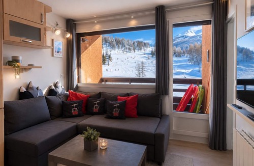 Montgenevre Apartment | Superbe 3-pièces au Pied des Pistes, Plein sud