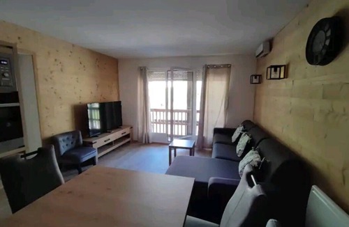 Les Carroz-d'Araches Apartment | Superbe Appart 6 Pers Situé en Hyper Centre des Carroz