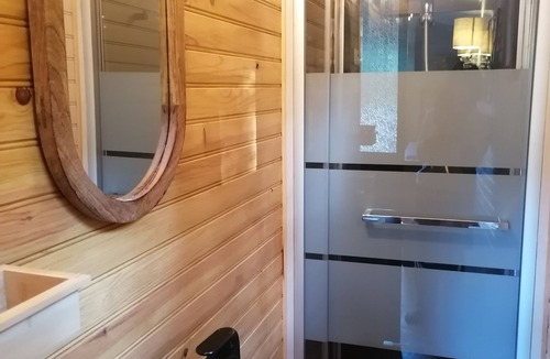 La Masse Cabin | Superbe Roulotte en Pleine Nature. Idéal Pour une Parenthèse Hors du Temps !